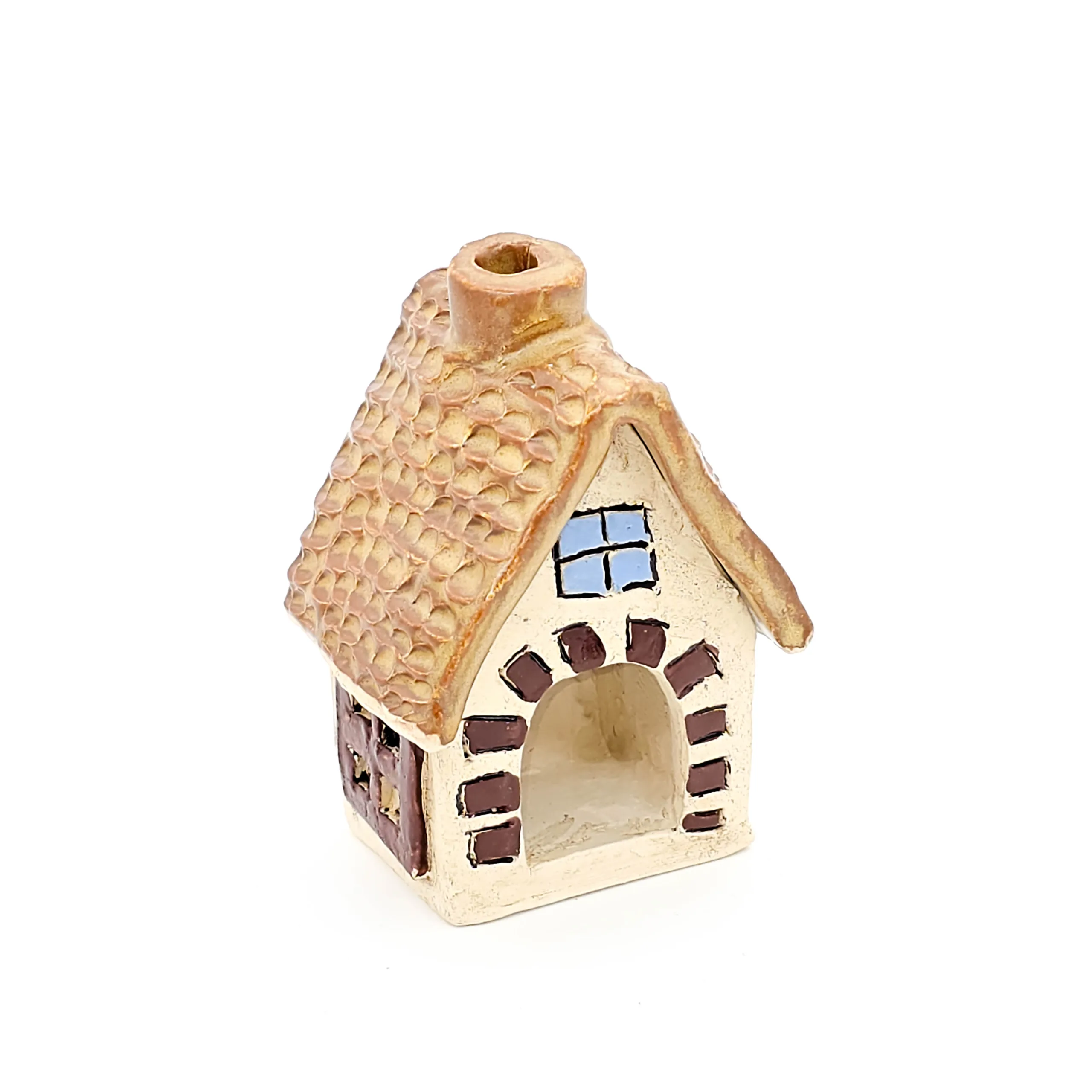 Miniaturräucherhaus aus Ton, mit braunen Dach