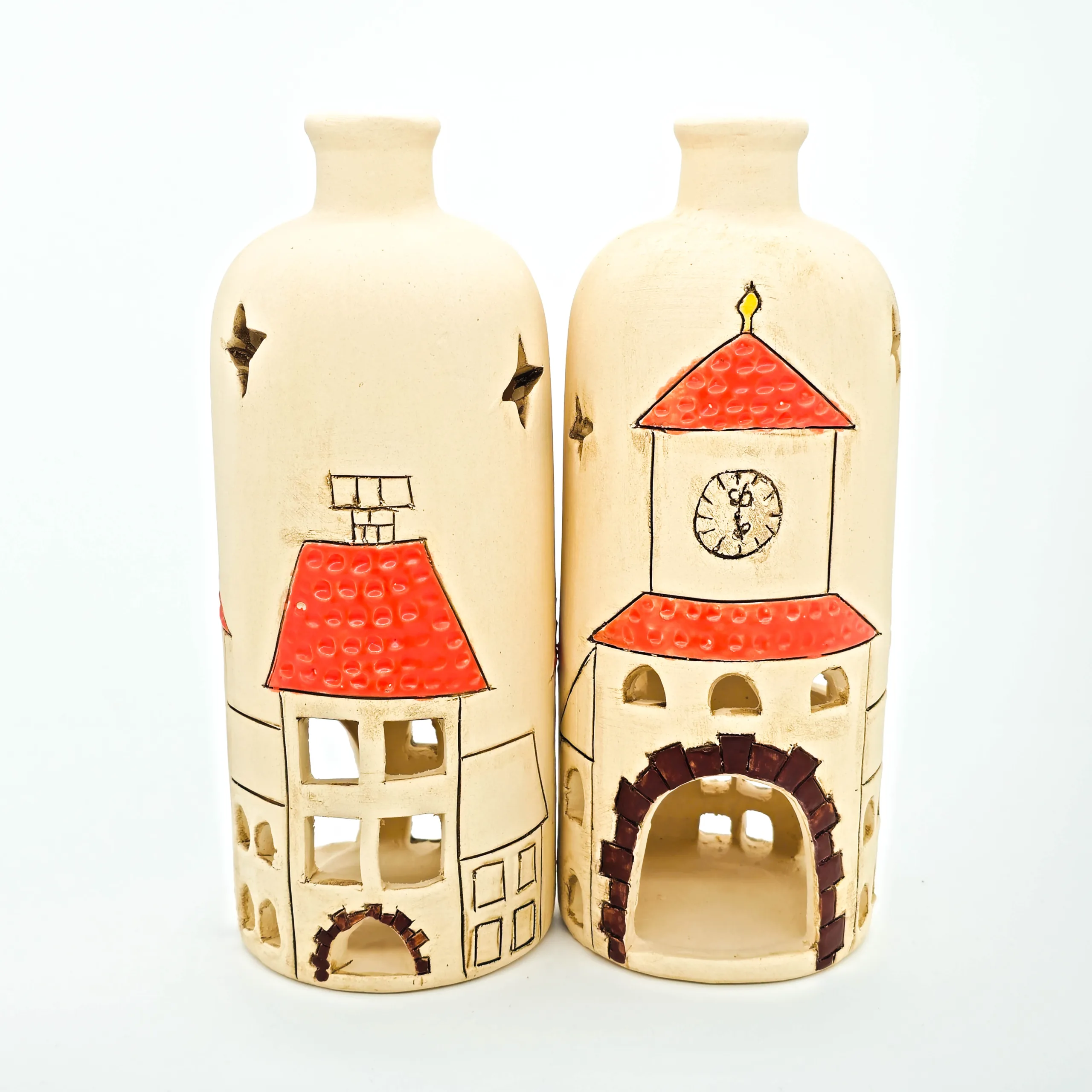 Lichterflaschen mit Stadtmotiv aus Ton.