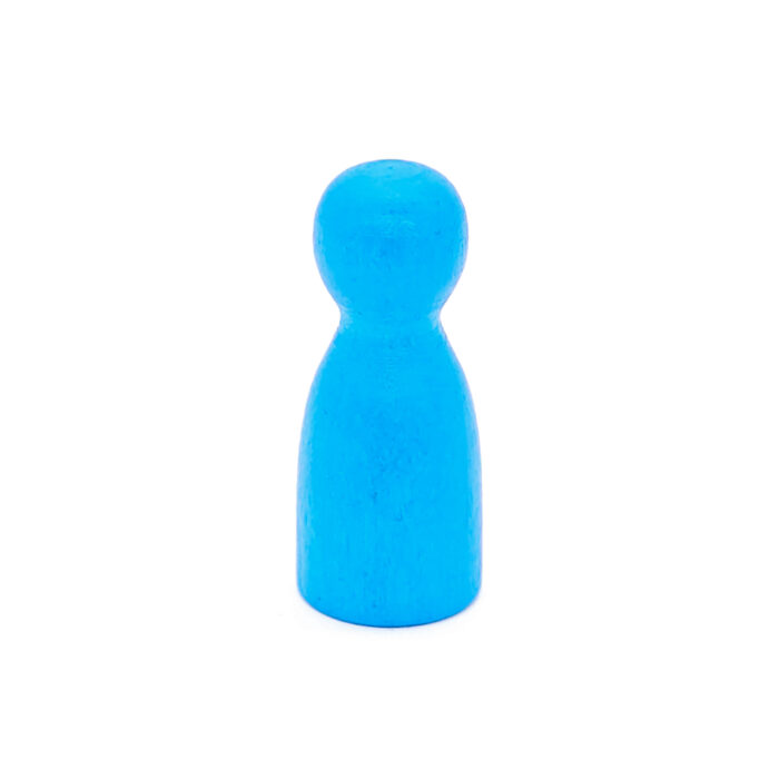 Spielfiguren aus Holz in blau