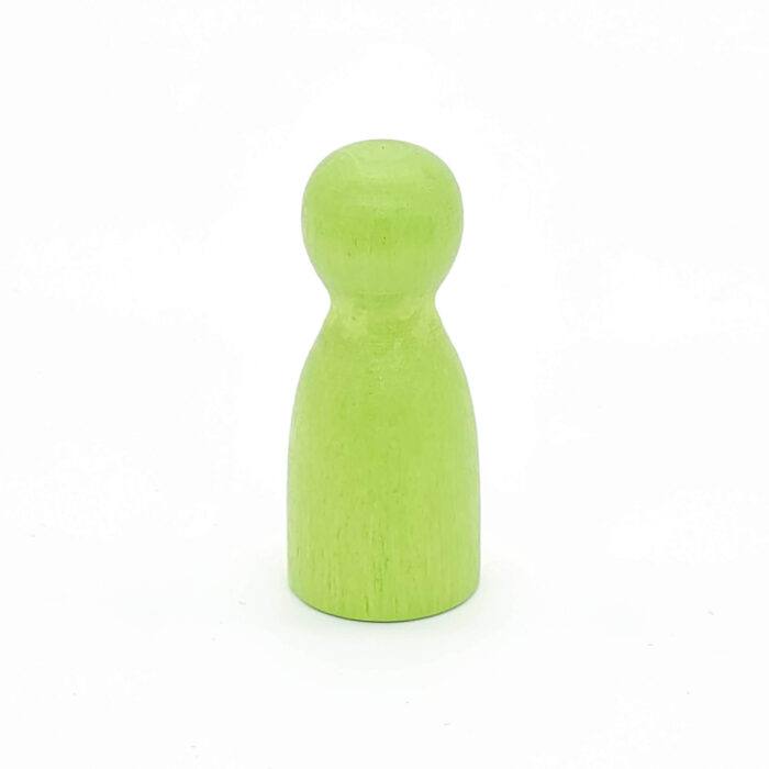 Spielfiguren aus Holz in grün